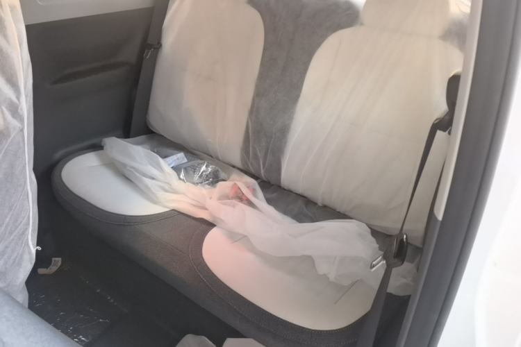 Used Geely Galaxy Panda 2025 210 km – Yuanqi Bear Left Rear Seat