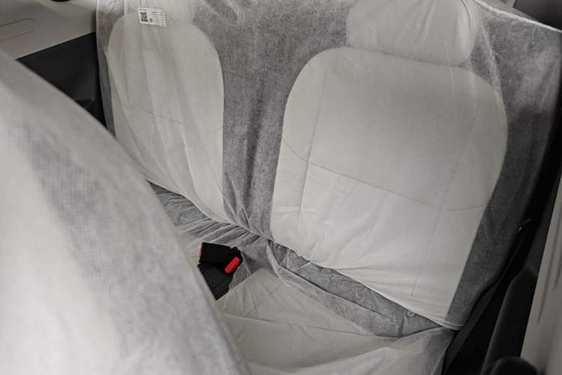 Used Geely Galaxy Panda 2025 210km Panda Kart Left Rear Seat