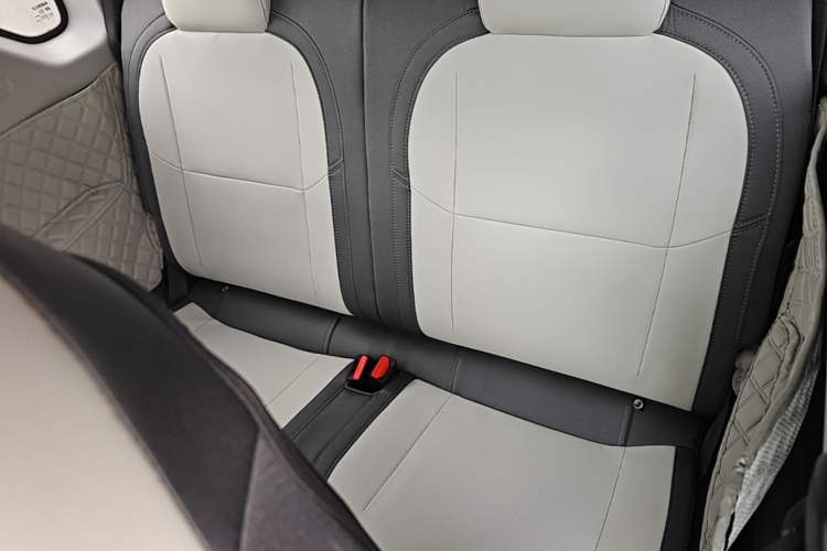 Used Geely Galaxy Panda 2025 210km Panda Kart Left Rear Seat