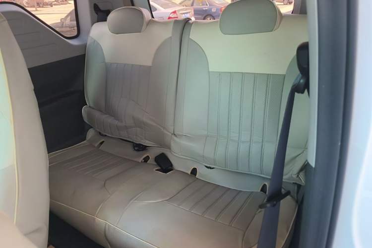 Used Geely Galaxy Panda 2025 210 km – Yuanqi Bear Left Rear Seat