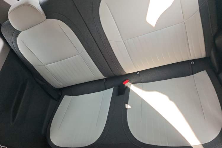 Used Geely Galaxy Panda 2025 210 km – Yuanqi Bear Left Rear Seat
