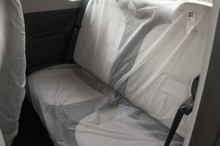 Used Geely Galaxy Panda 2025 210 km – Yuanqi Bear Left Rear Seat