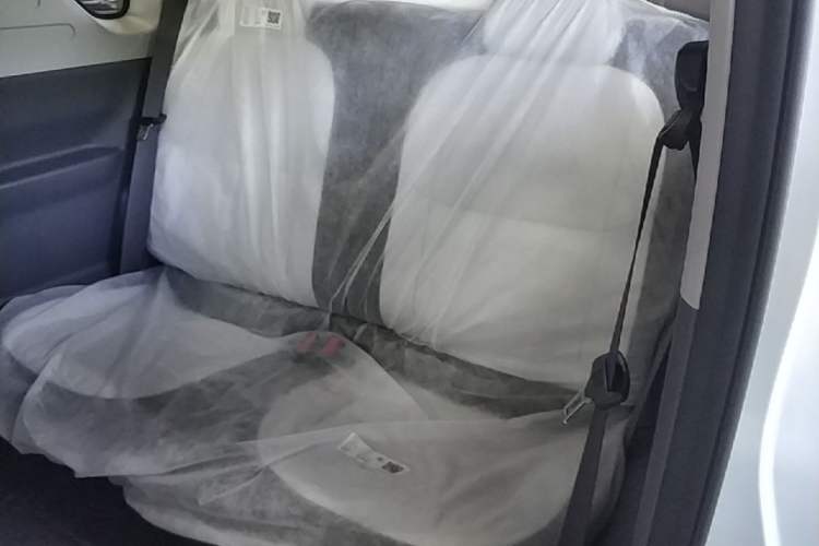 Used Geely Galaxy Panda 2025 210 km – Yuanqi Bear Left Rear Seat