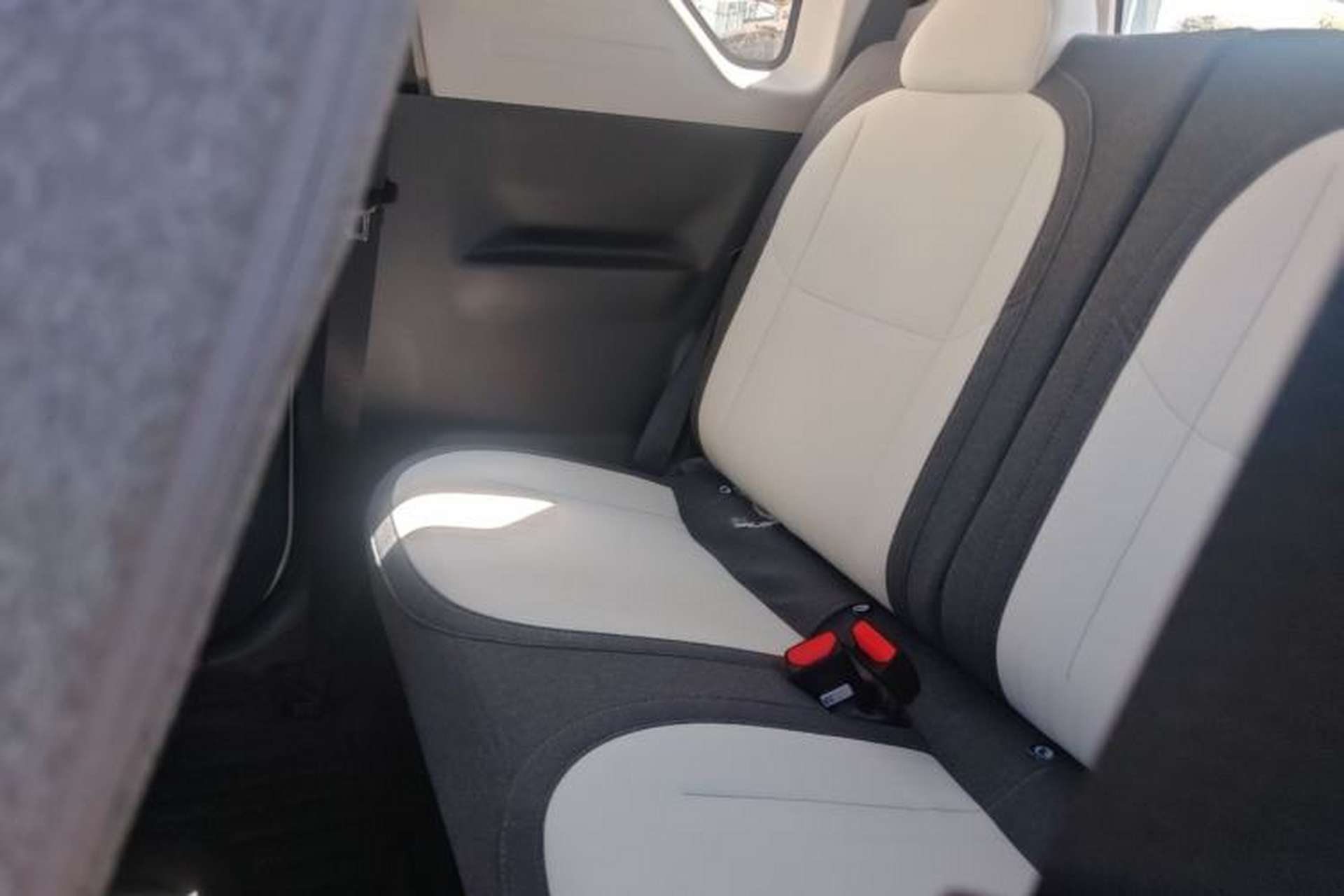 Used Geely Galaxy Panda 2025 210 km – Yuanqi Bear Left Rear Seat