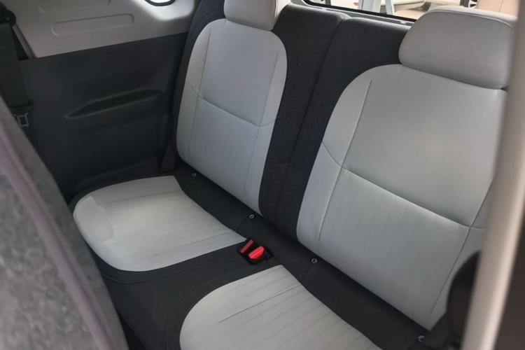 Used Geely Galaxy Panda 2025 210 km – Yuanqi Bear Left Rear Seat