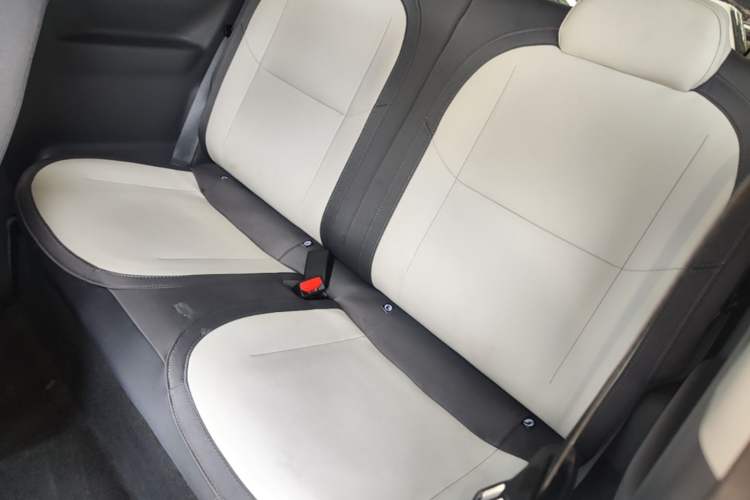 Used Geely Galaxy Panda 2025 210km Panda Kart Left Rear Seat