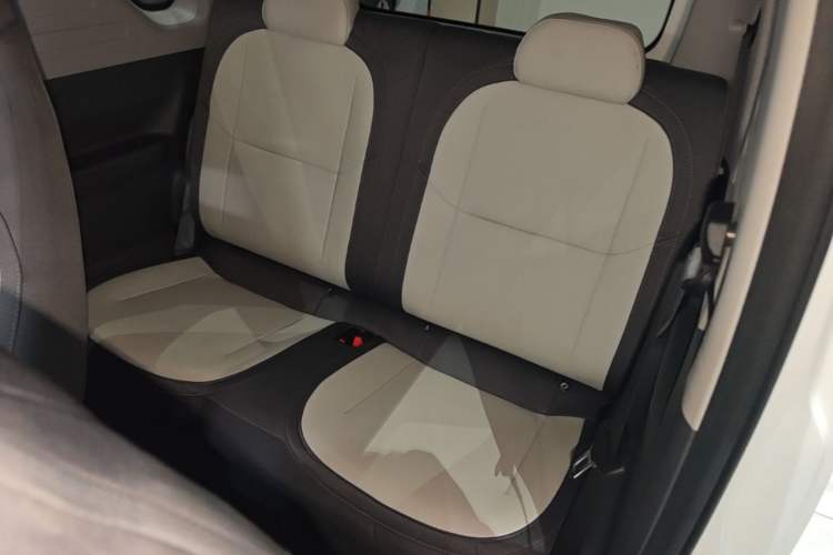 Used Geely Galaxy Panda 2025 210km Panda Kart Left Rear Seat