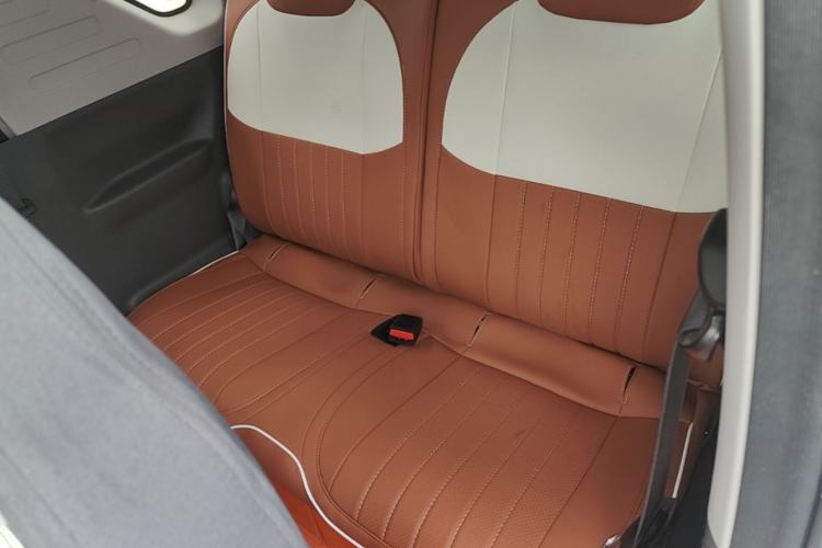 Used Geely Galaxy Panda 2025 210km Panda Kart Left Rear Seat