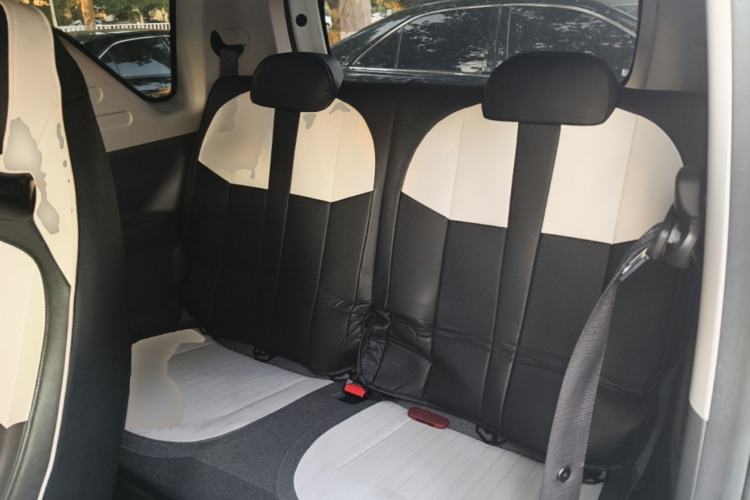 Used Geely Galaxy Panda 2025 210 km – Yuanqi Bear Left Rear Seat