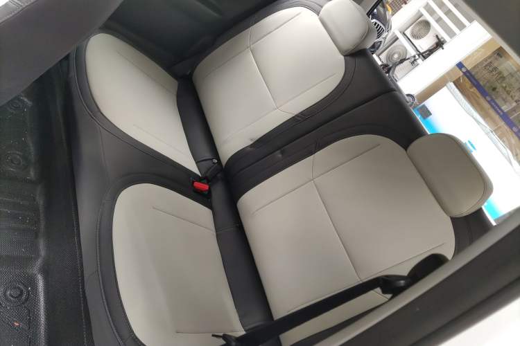 Used Geely Galaxy Panda 2025 210km Panda Kart Left Rear Seat
