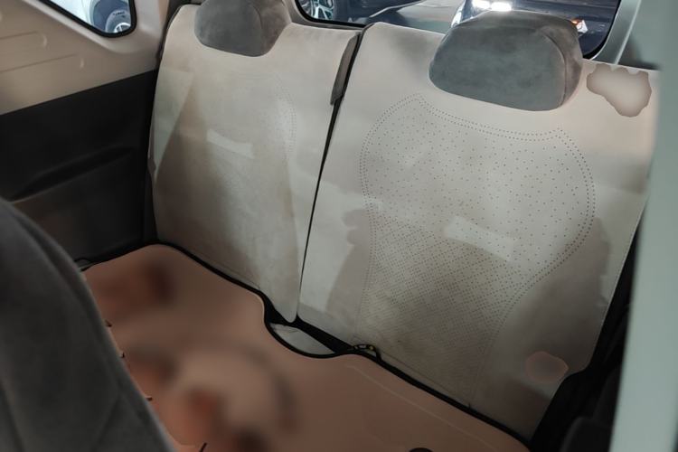 Used Geely Galaxy Panda 2025 210 km – Yuanqi Bear Left Rear Seat