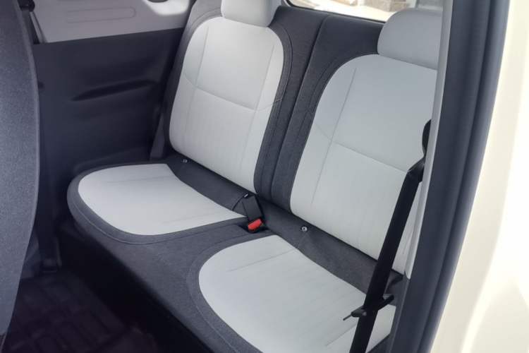 Used Geely Galaxy Panda 2025 210 km – Yuanqi Bear Left Rear Seat