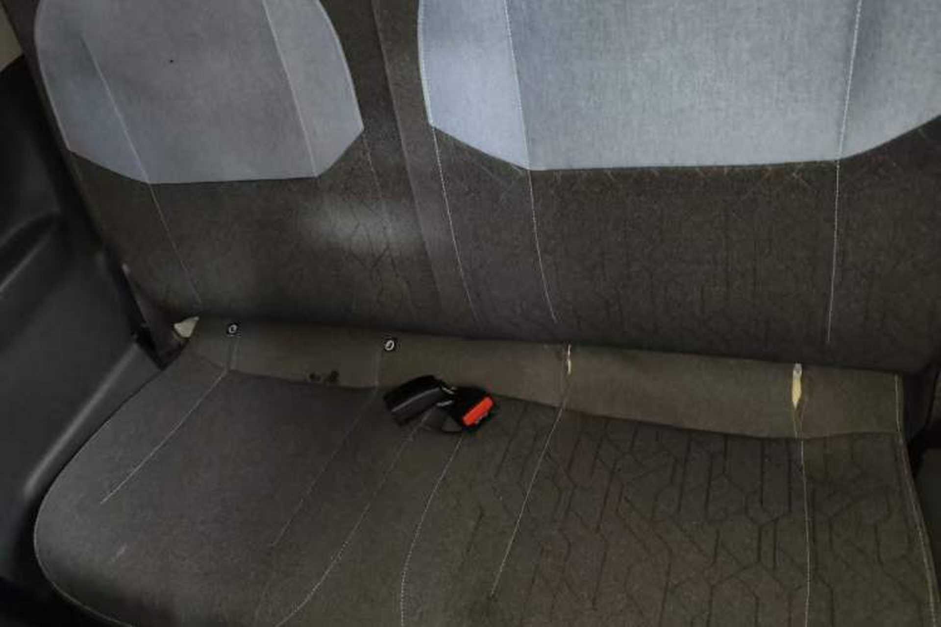 Used Geely Galaxy Panda 2025 210 km – Yuanqi Bear Left Rear Seat