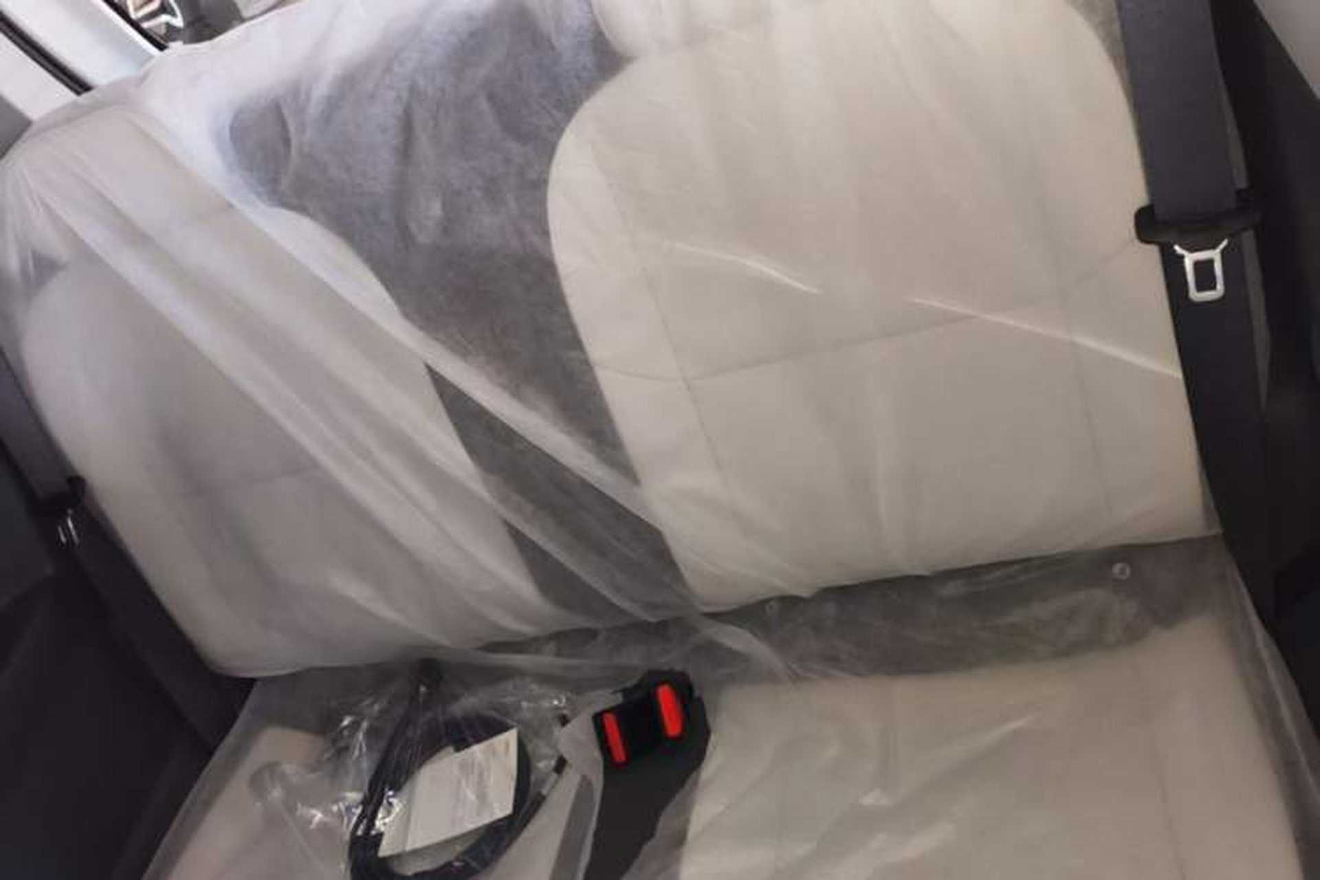 Used Geely Galaxy Panda 2025 210km Panda Kart Left Rear Seat
