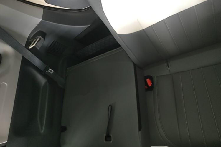 Used Geely Galaxy Panda 2025 210 km – Yuanqi Bear Left Rear Seat