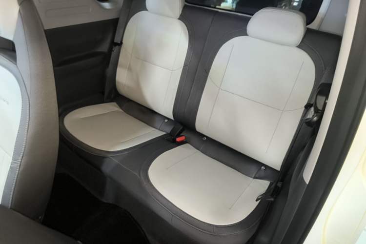 Used Geely Galaxy Panda 2025 210km Panda Kart Left Rear Seat