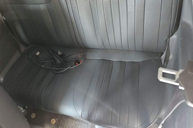 Used Geely Galaxy Panda 2025 210 km – Yuanqi Bear Left Rear Seat