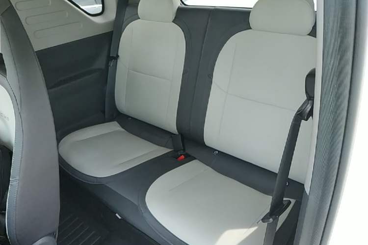 Used Geely Galaxy Panda 2025 210km Panda Kart Left Rear Seat