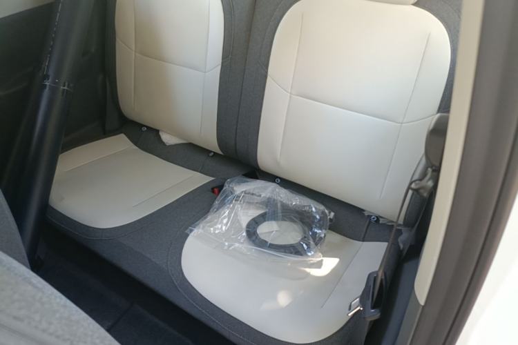 Used Geely Galaxy Panda 2025 210km Panda Kart Left Rear Seat