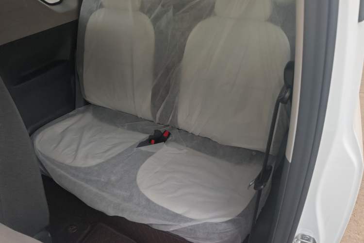 Used Geely Galaxy Panda 2025 210km Panda Kart Left Rear Seat