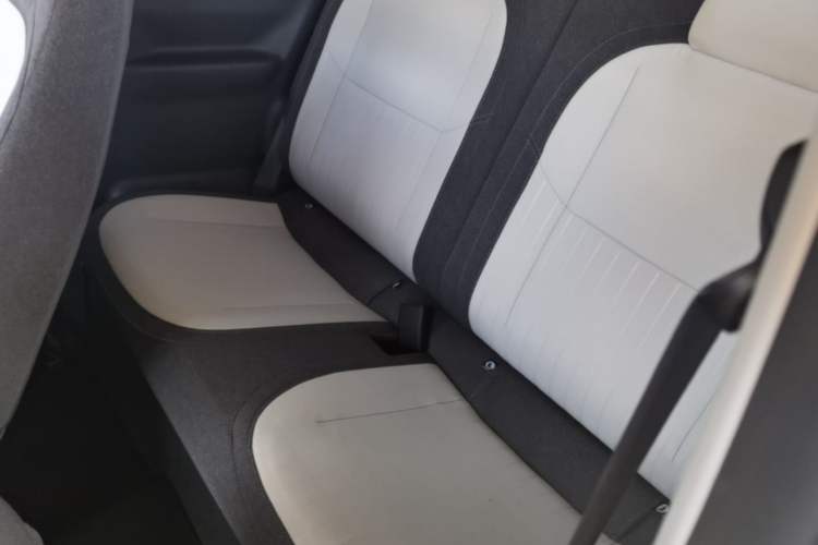 Used Geely Galaxy Panda 2025 210 km – Yuanqi Bear Left Rear Seat