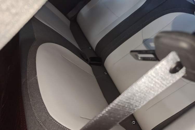 Used Geely Galaxy Panda 2025 210km Panda Kart Left Rear Seat