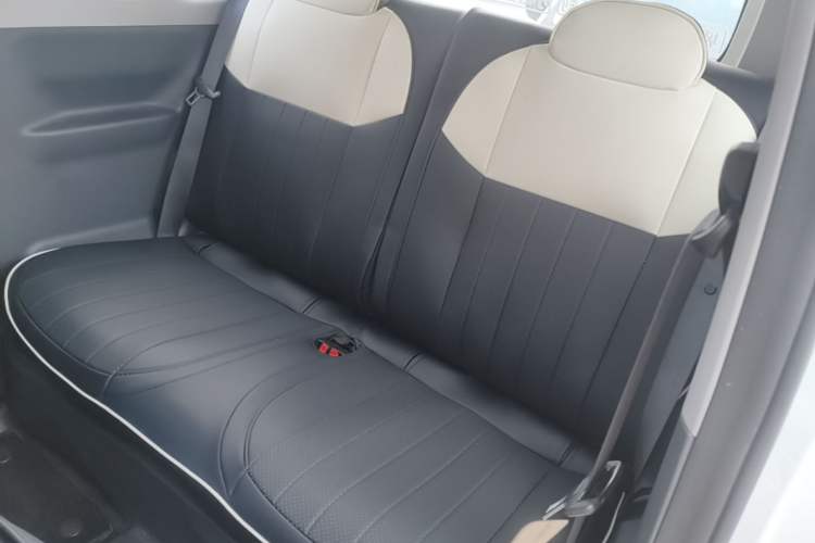 Used Geely Galaxy Panda 2025 210 km – Yuanqi Bear Left Rear Seat
