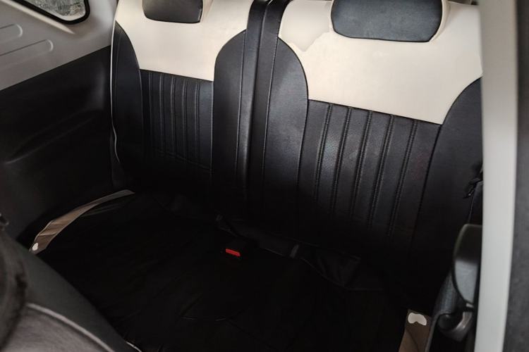 Used Geely Galaxy Panda 2025 210km Panda Rider Left Rear Seat