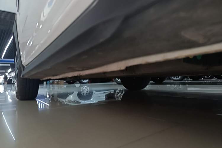 Used Geely Galaxy Panda 2025 210km Panda Kart Left Side Sill