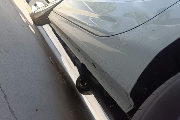 Used Geely Galaxy Panda 2025 210 km – Yuanqi Bear Left Side Sill