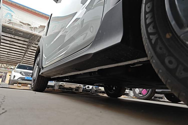 Used Geely Galaxy Panda 2025 210km Panda Kart Left Side Sill