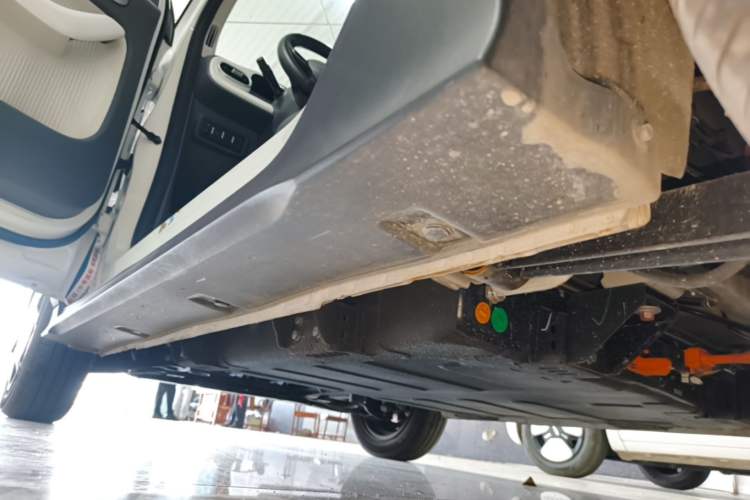 Used Geely Galaxy Panda 2025 210km Panda Kart Left Side Sill