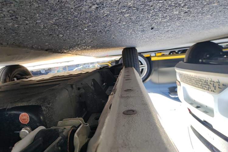 Used Geely Galaxy Panda 2025 210 km – Yuanqi Bear Left Side Sill