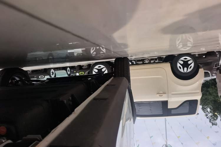 Used Geely Galaxy Panda 2025 210km Panda Rider Left Side Sill