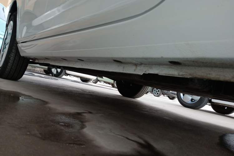 Used Geely Galaxy Panda 2025 210 km – Yuanqi Bear Left Side Sill