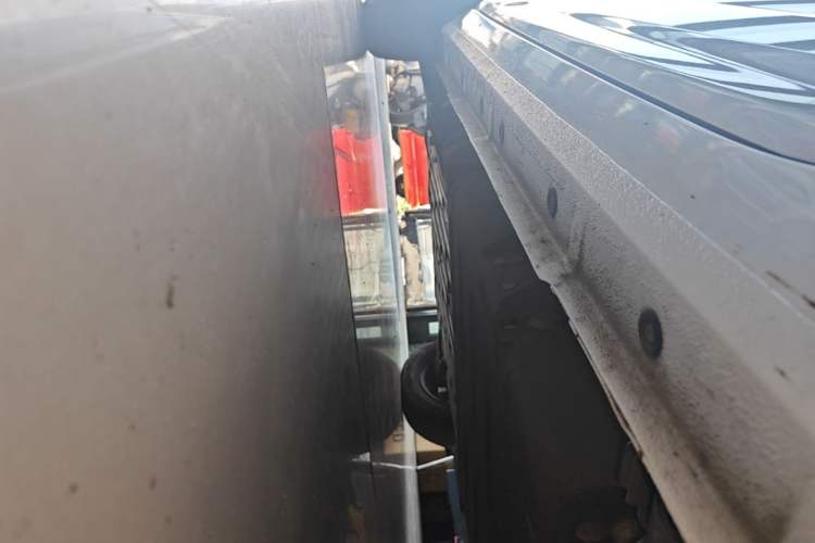 Used Geely Galaxy Panda 2025 210 km – Yuanqi Bear Left Side Sill