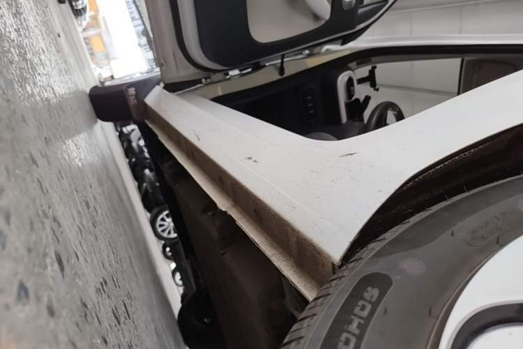 Used Geely Galaxy Panda 2025 210 km – Yuanqi Bear Left Side Sill