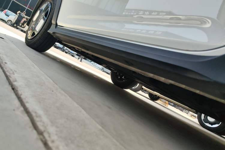 Used Geely Galaxy Panda 2025 210km Panda Kart Left Side Sill