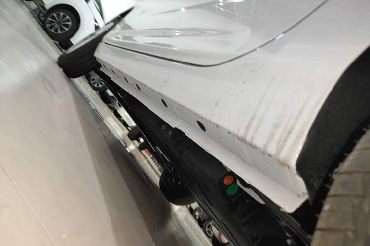 Used Geely Galaxy Panda 2025 210 km – Yuanqi Bear Left Side Sill