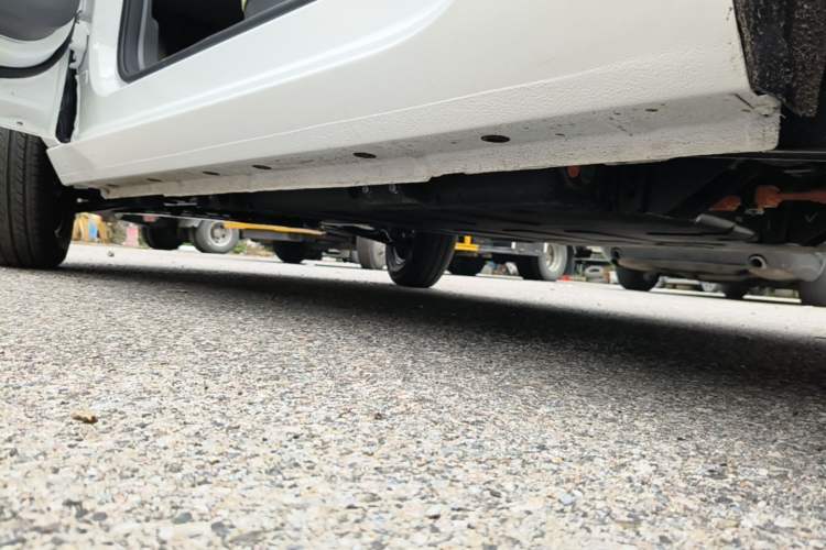 Used Geely Galaxy Panda 2025 210 km – Yuanqi Bear Left Side Sill