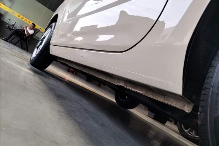 Used Geely Galaxy Panda 2025 210 km – Yuanqi Bear Left Side Sill