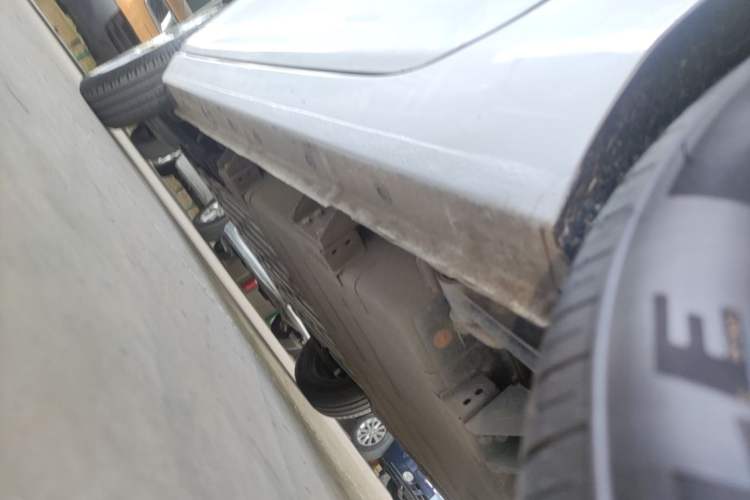 Used Geely Galaxy Panda 2025 210 km – Yuanqi Bear Left Side Sill