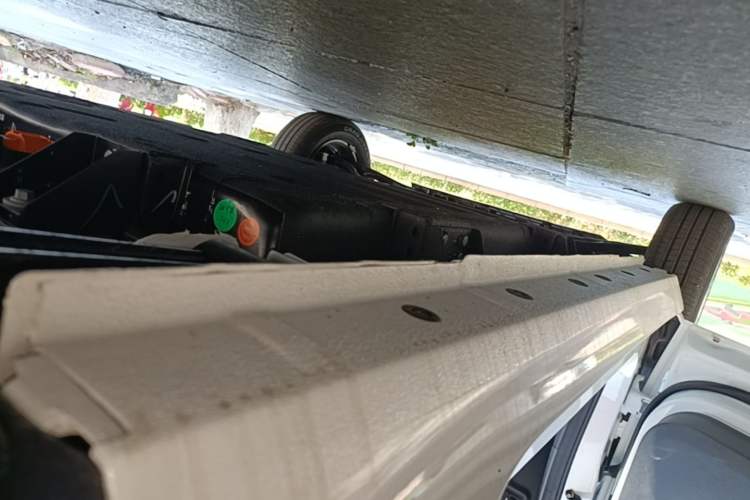 Used Geely Galaxy Panda 2025 210 km – Yuanqi Bear Left Side Sill