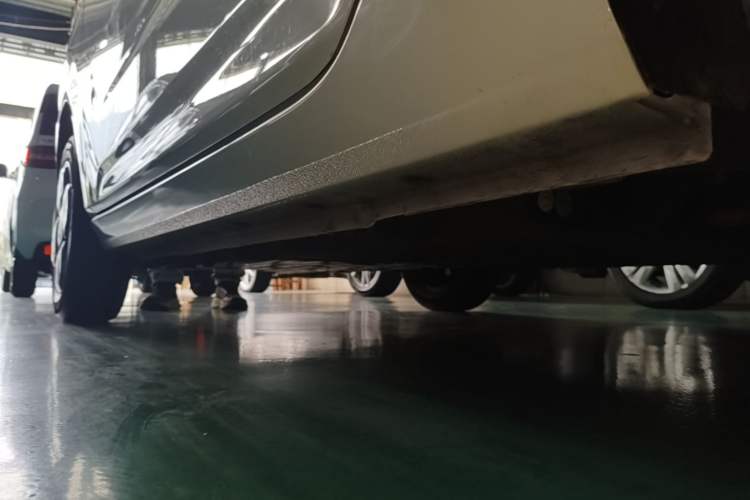 Used Geely Galaxy Panda 2025 210 km – Yuanqi Bear Left Side Sill
