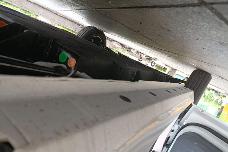 Used Geely Galaxy Panda 2025 210 km – Yuanqi Bear Left Side Sill