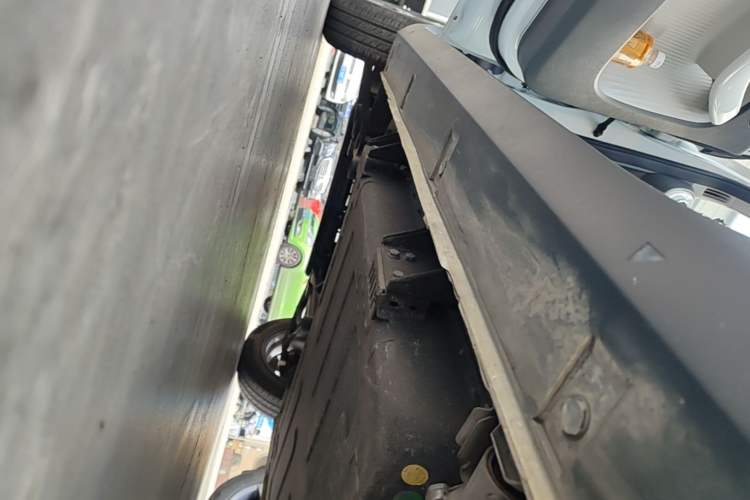 Used Geely Galaxy Panda 2025 210km Panda Rider Left Side Sill