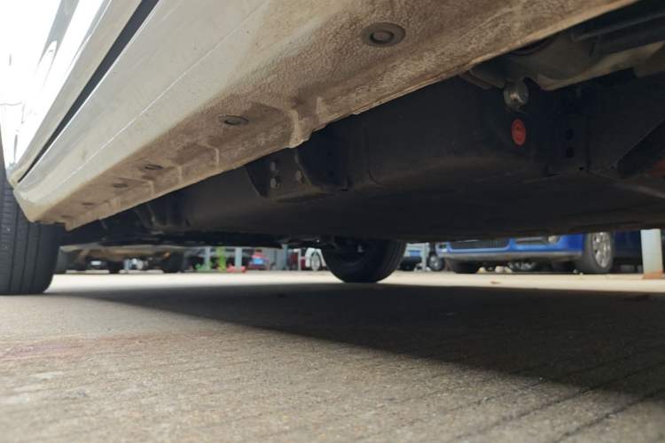 Used Geely Galaxy Panda 2025 210 km – Yuanqi Bear Left Side Sill