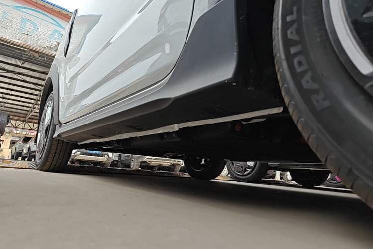 Used Geely Galaxy Panda 2025 210km Panda Kart Left Side Sill