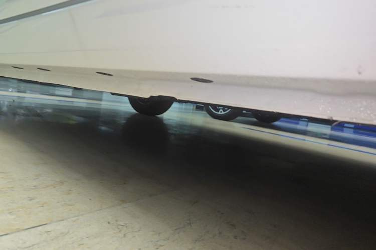 Used Geely Galaxy Panda 2025 210 km – Yuanqi Bear Left Side Sill