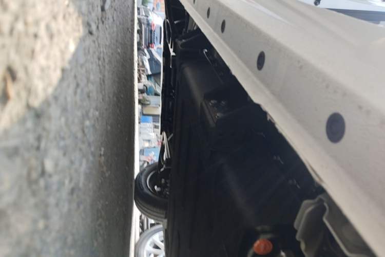 Used Geely Galaxy Panda 2025 210 km – Yuanqi Bear Left Side Sill